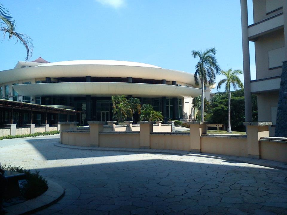 403438_10151086675833833_1760545410_n