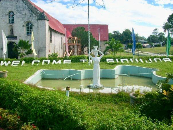 51651218_804008389946250_2945849963029987328_n